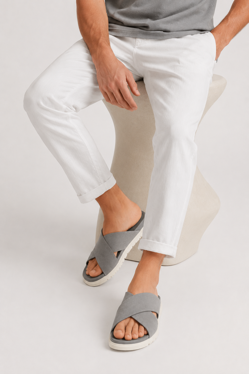 Soriano Crossover Slide Silver Gray