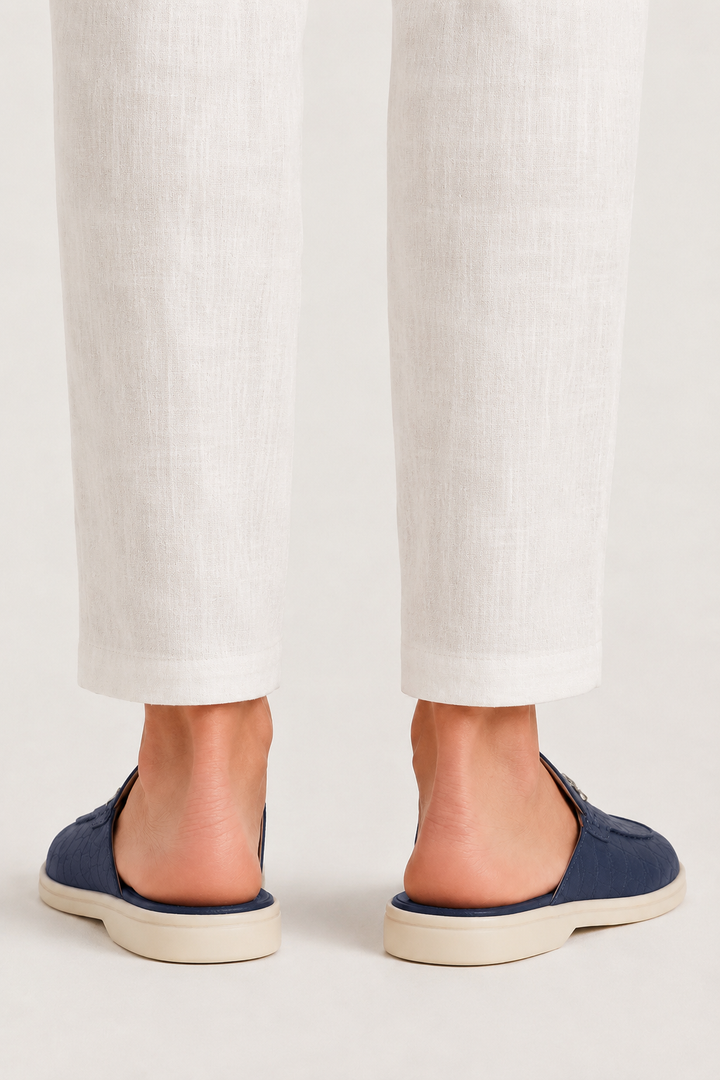 The Soriano Amalfi Croco Mule — Navy