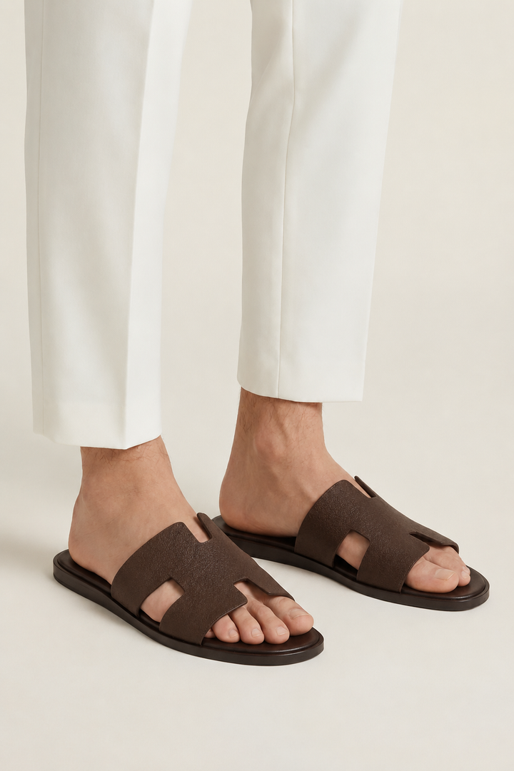The Soriano Leather Sandal Dark Brown