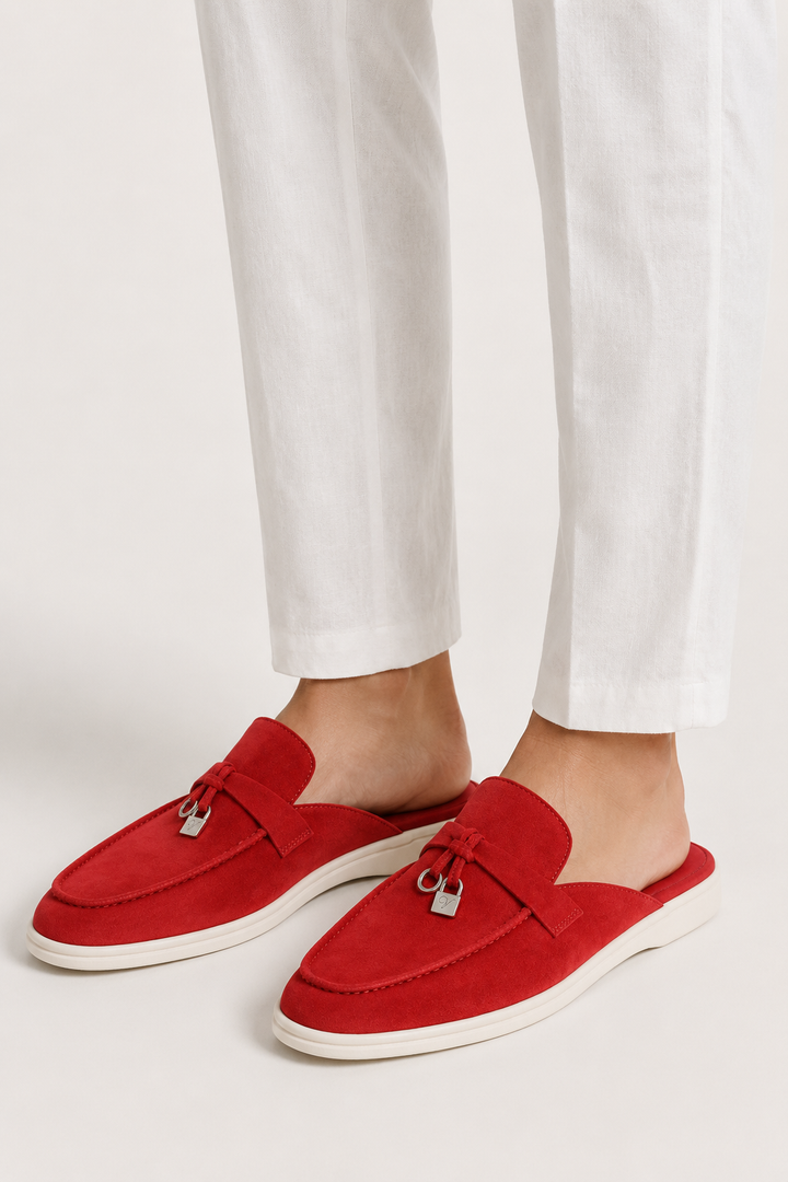 The Soriano Firenze Buckle Mule — Red