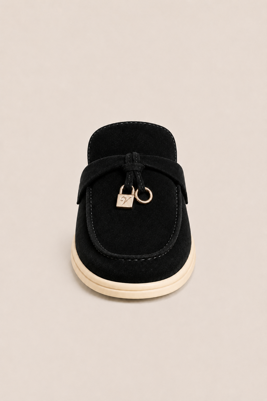 The Soriano Firenze Buckle Mule — Black