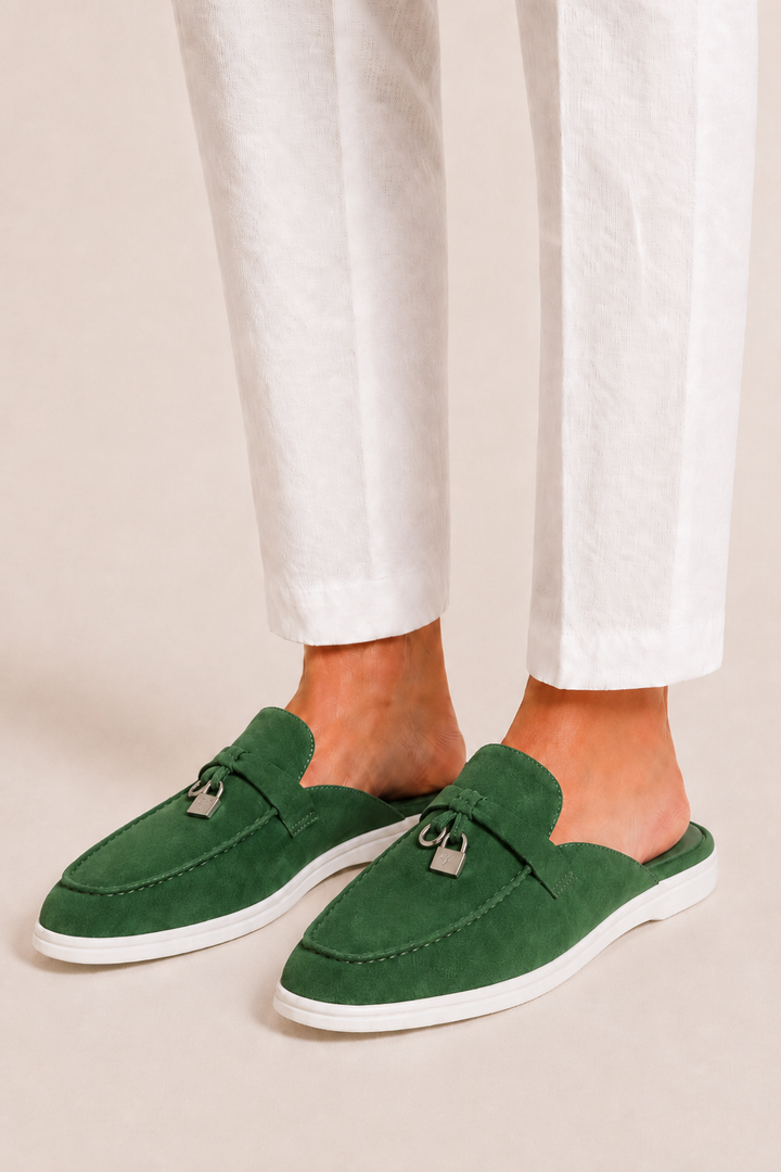 The Soriano Firenze Buckle Mule — Green