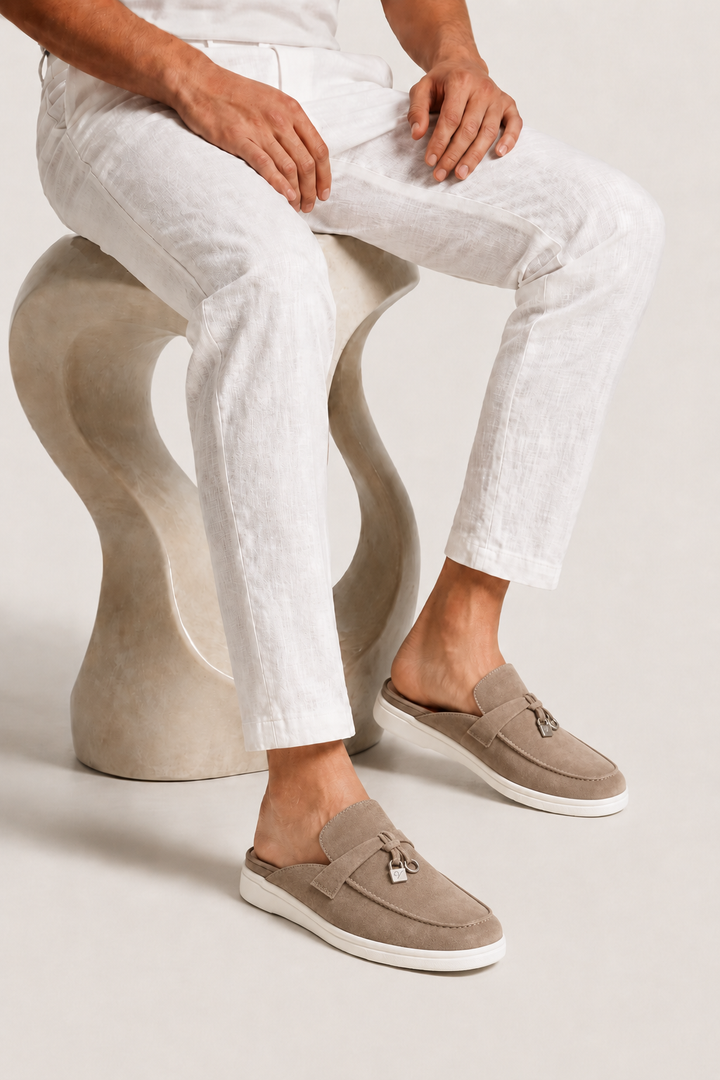 The Soriano Firenze Buckle Mule — Beige