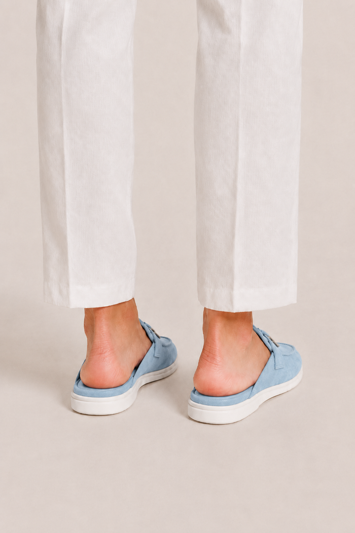 The Soriano Firenze Buckle Mule — Light Blue
