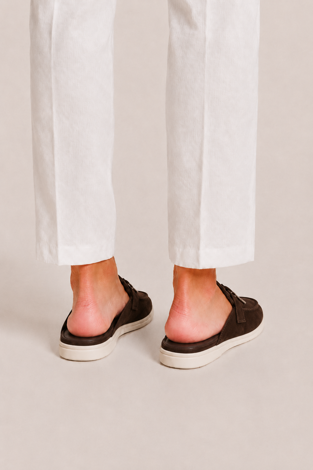 The Soriano Firenze Buckle Mule — Brown