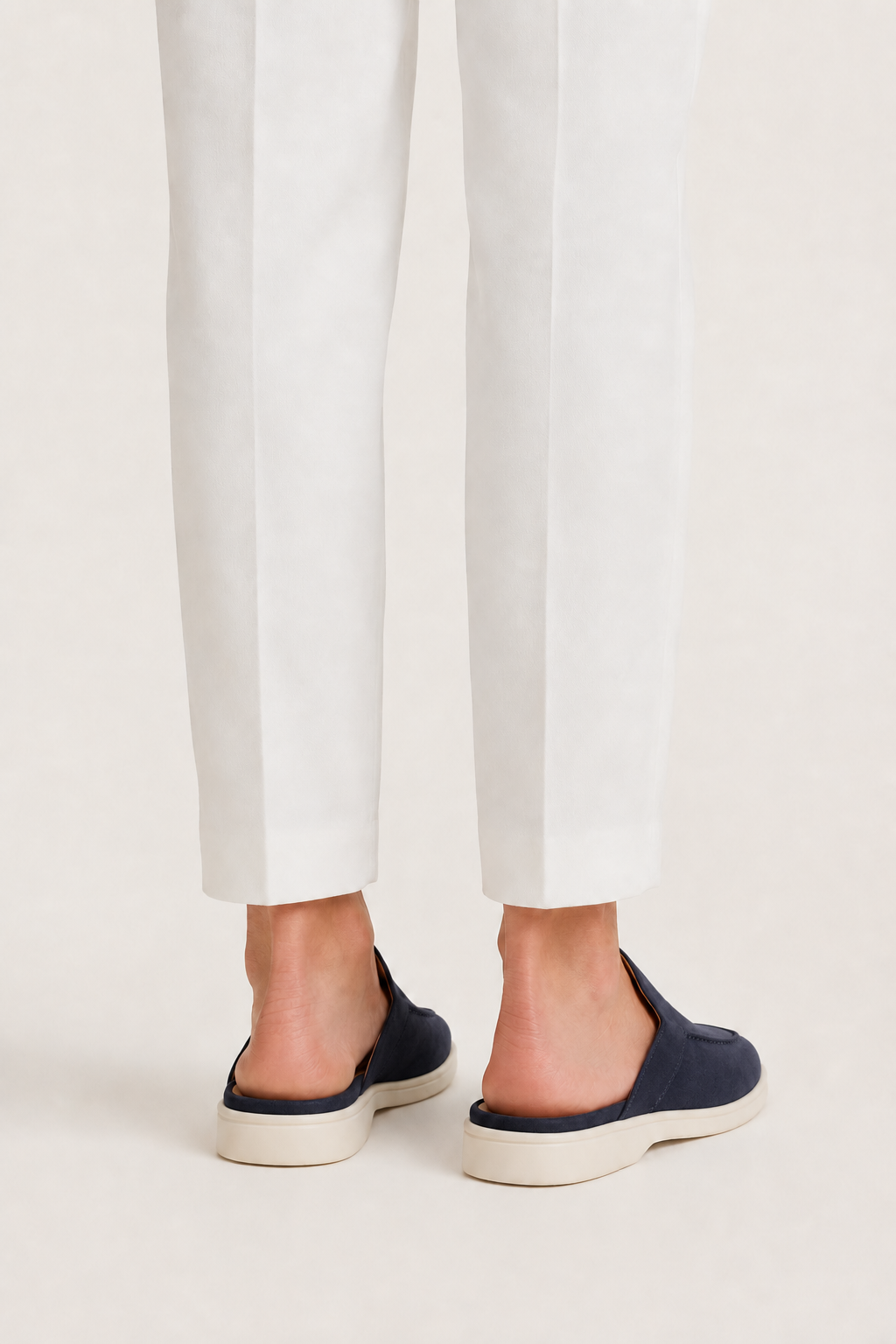 The Soriano Verona Moc-Toe Mule — Navy