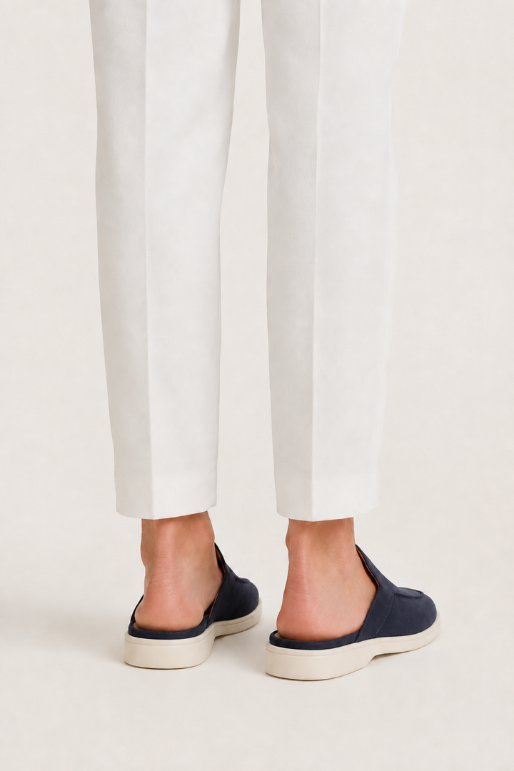 The Soriano Verona Moc-Toe Mule — Navy