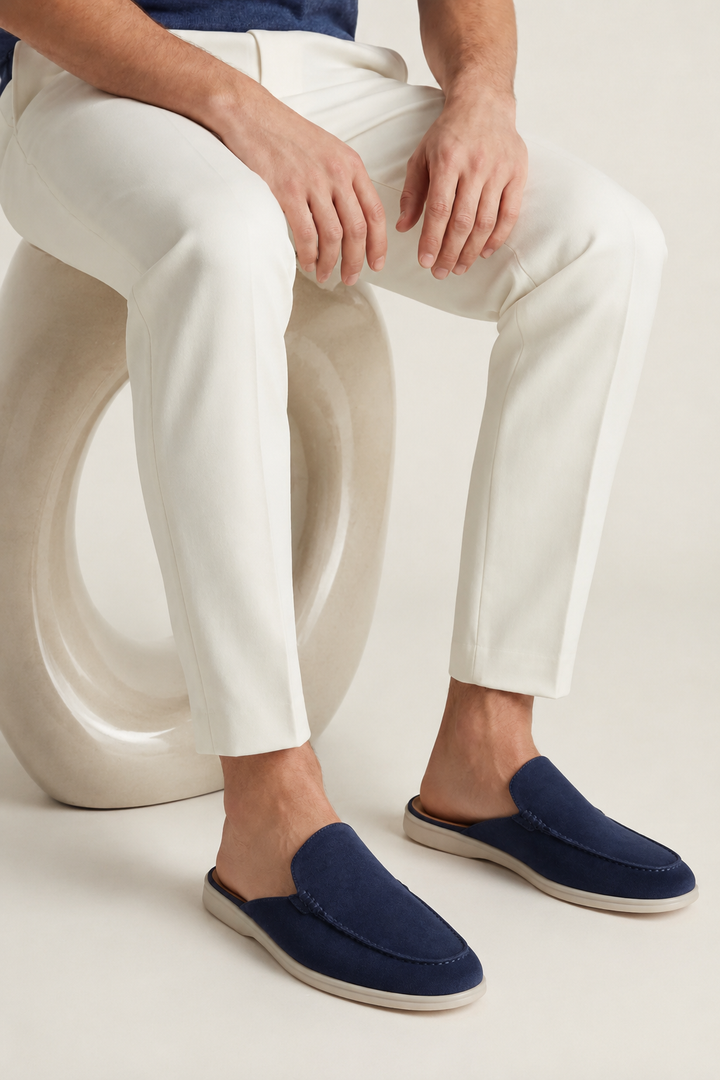 The Soriano Milano Suede Mule — Navy