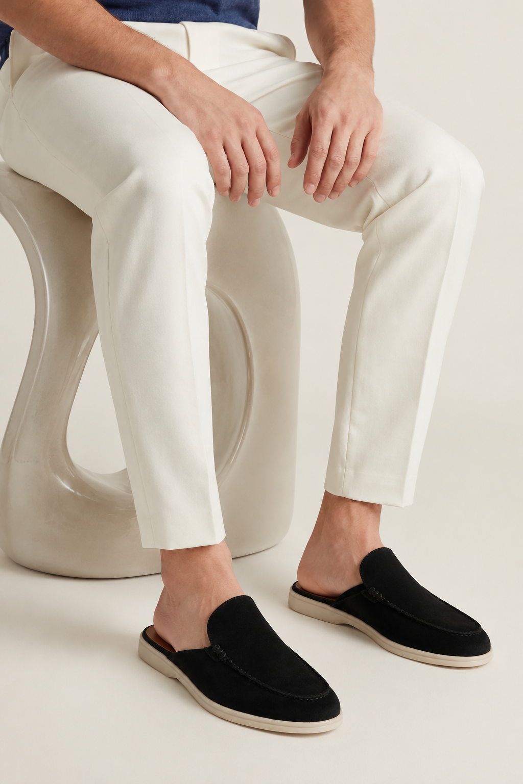 The Soriano Milano Suede Mule — Black