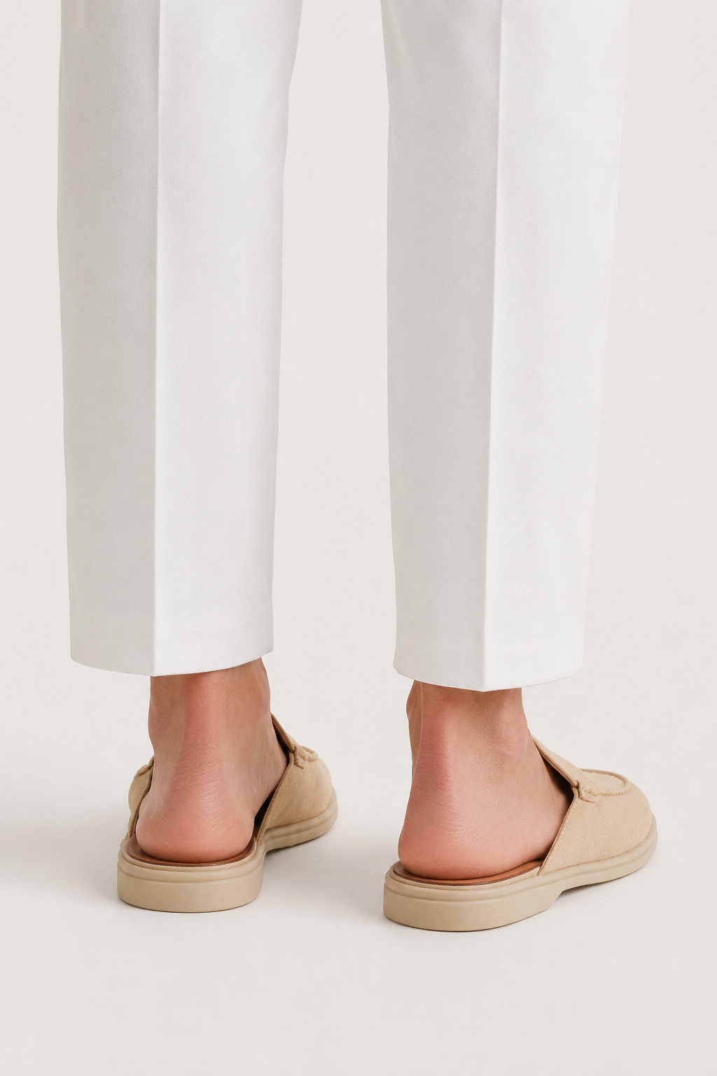 The Soriano Milano Suede Mule — Beige