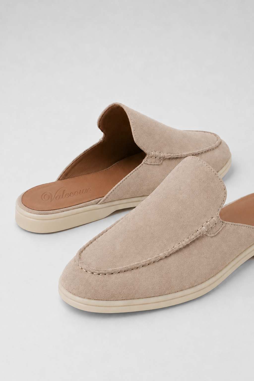 The Soriano Milano Suede Mule — Light Gray
