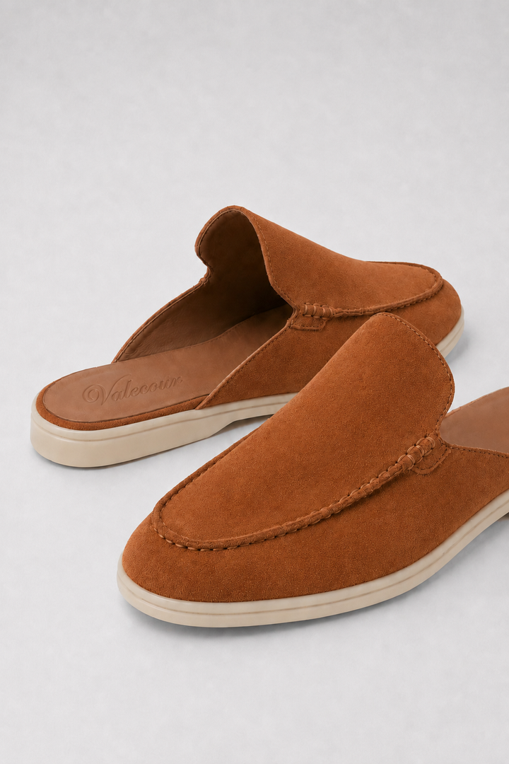 The Soriano Milano Suede Mule — Tan