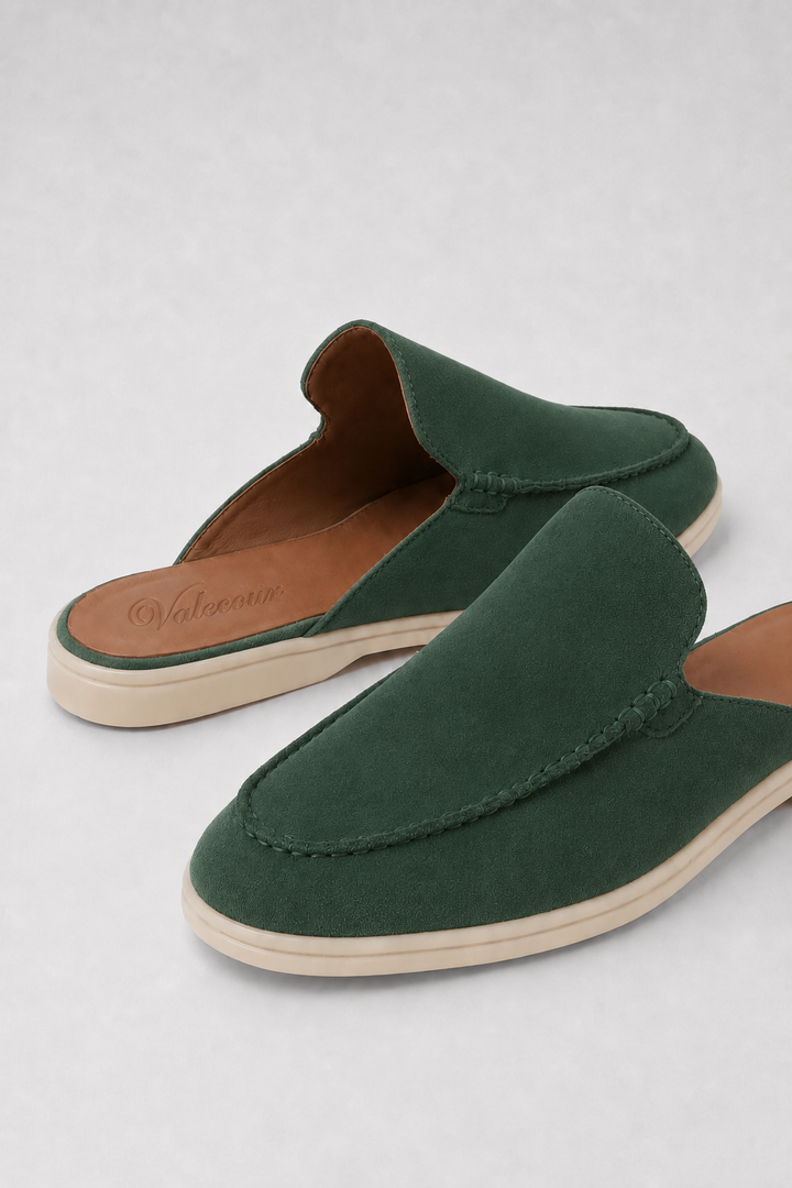 The Soriano Milano Suede Mule — Forest Green