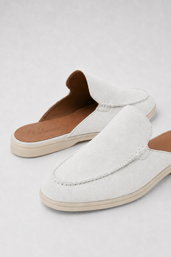 The Soriano Milano Suede Mule — White