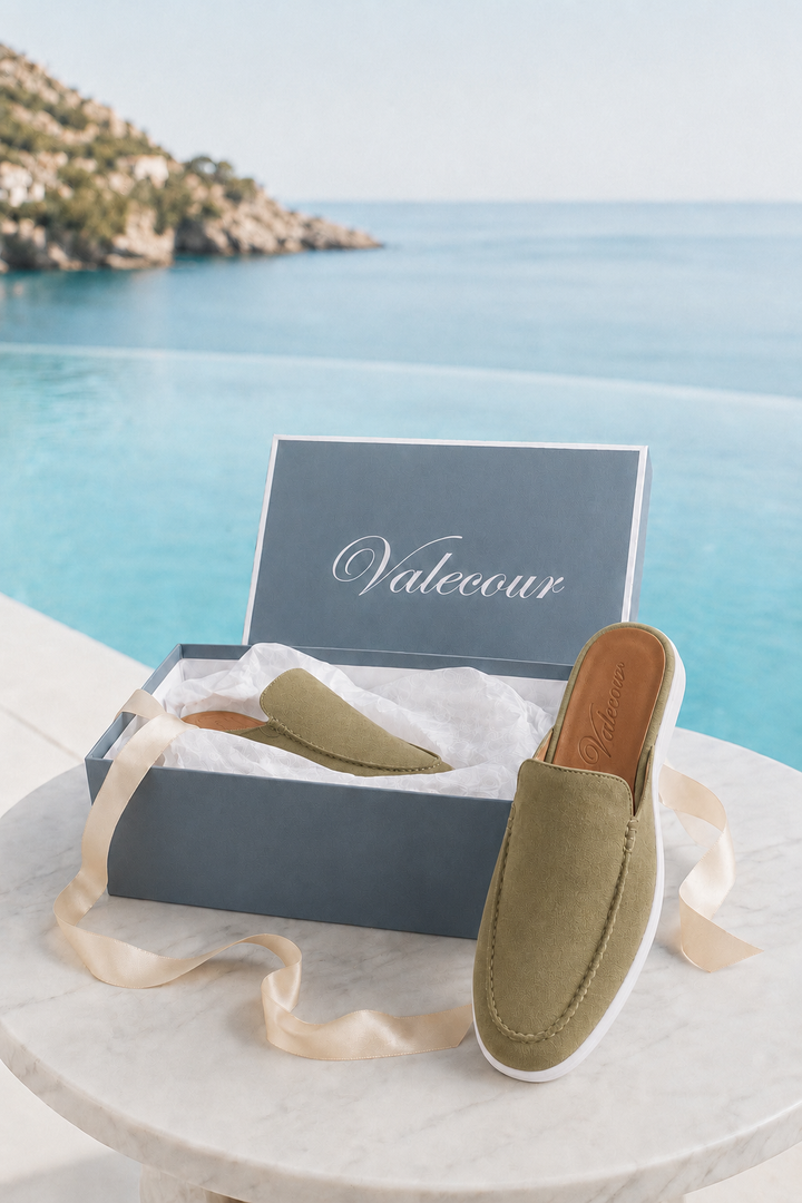The Soriano Milano Suede Mule — Olive