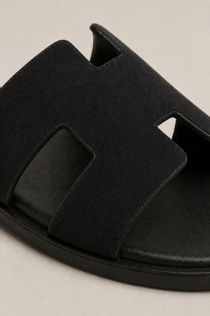 The Soriano Suede Sandal Black