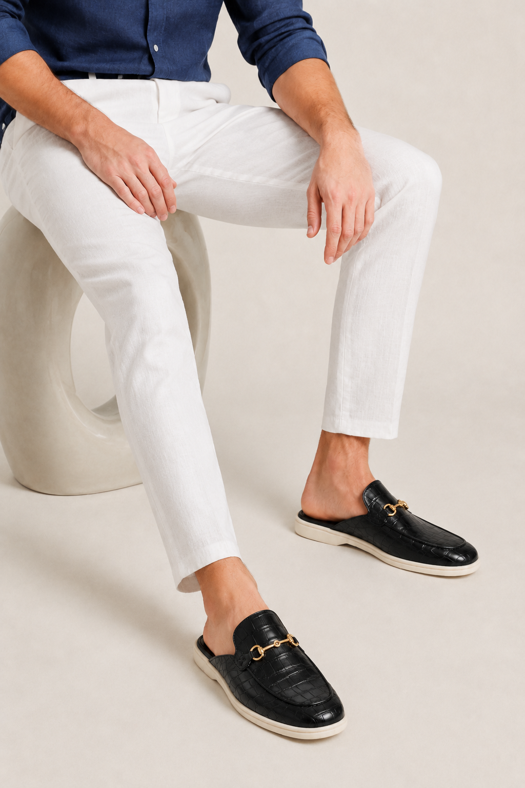 The Soriano Amalfi Croco Mule — Gloss Black