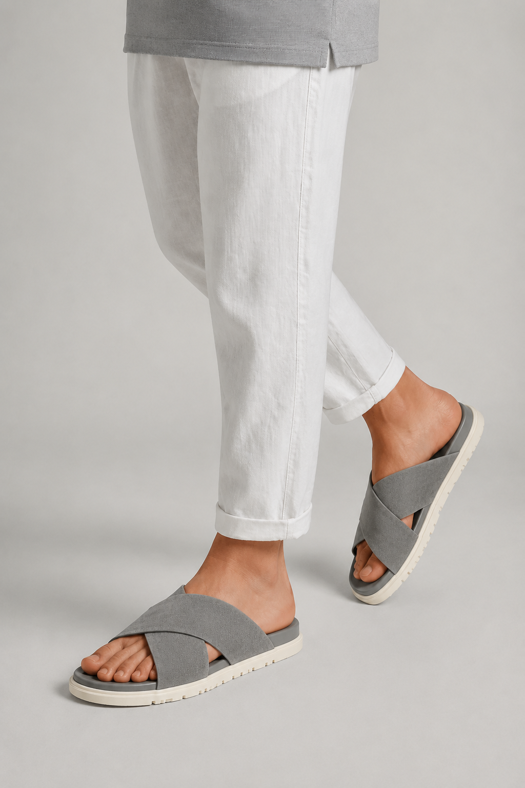 Soriano Crossover Slide Silver Gray