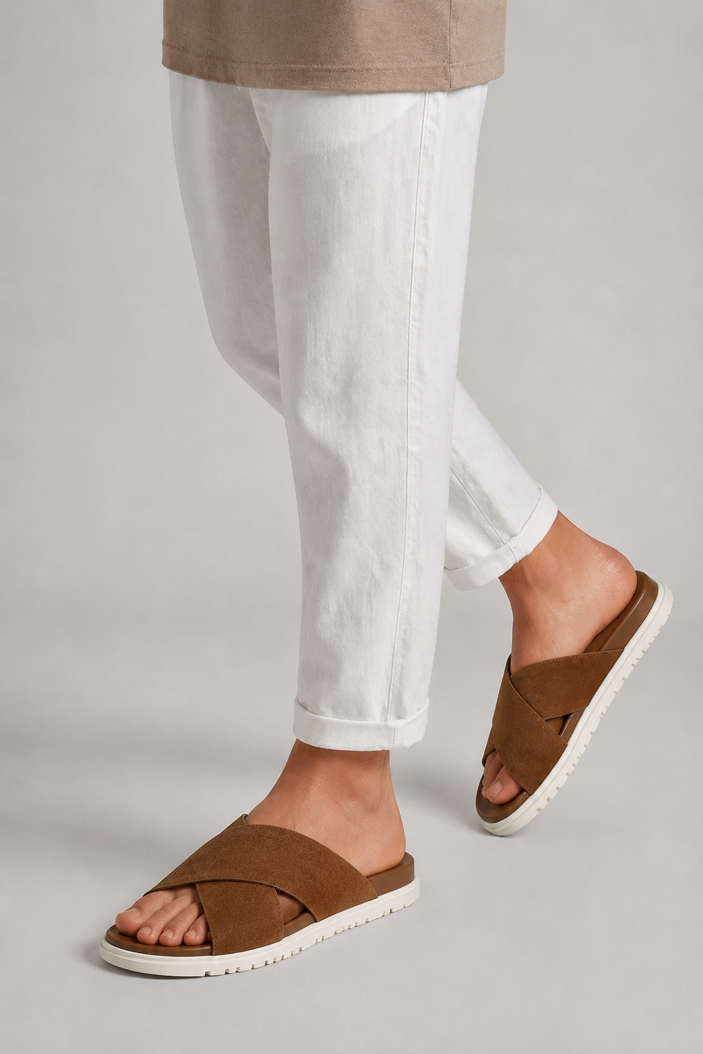 Soriano Crossover Slide Light Brown