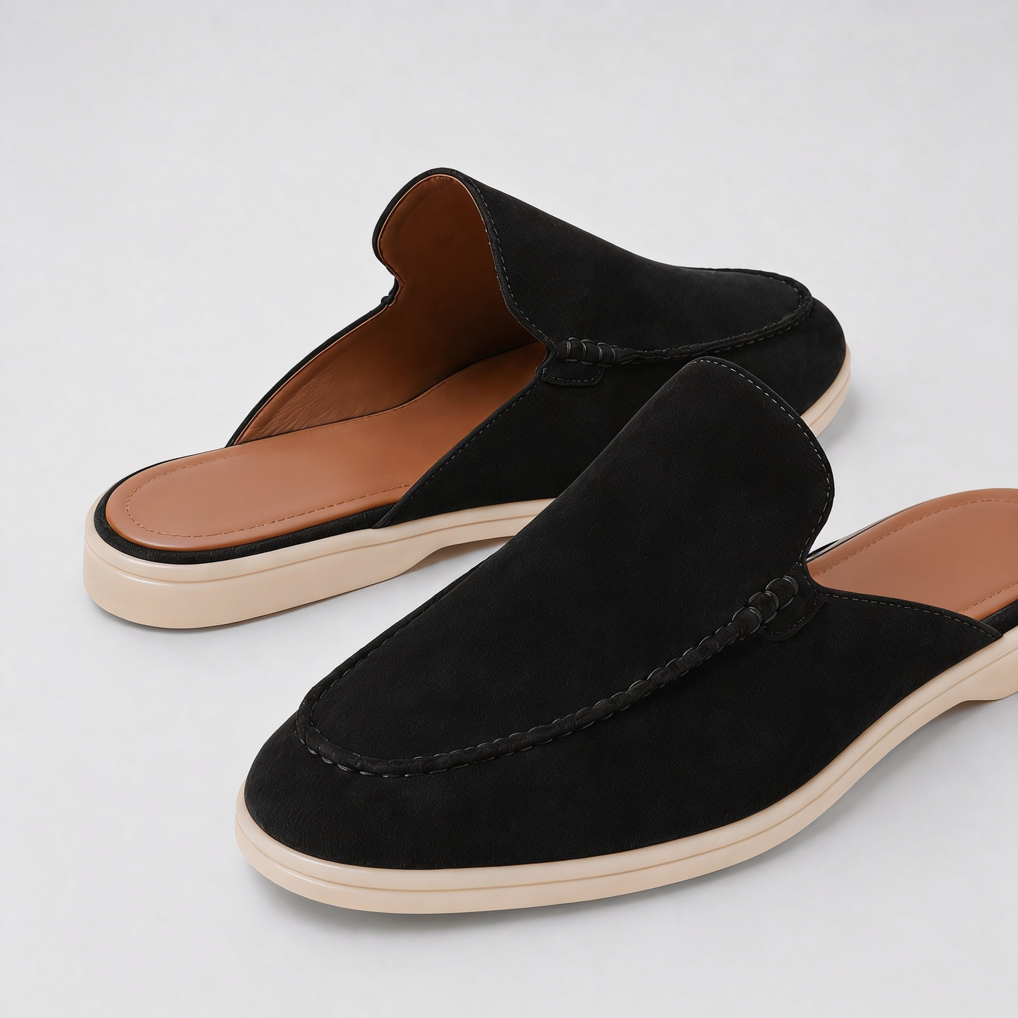 The Soriano Milano Suede Mule — Black